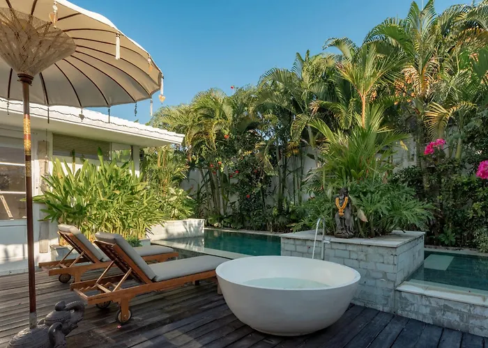 Bella Seseh, 3-br With Private Pool