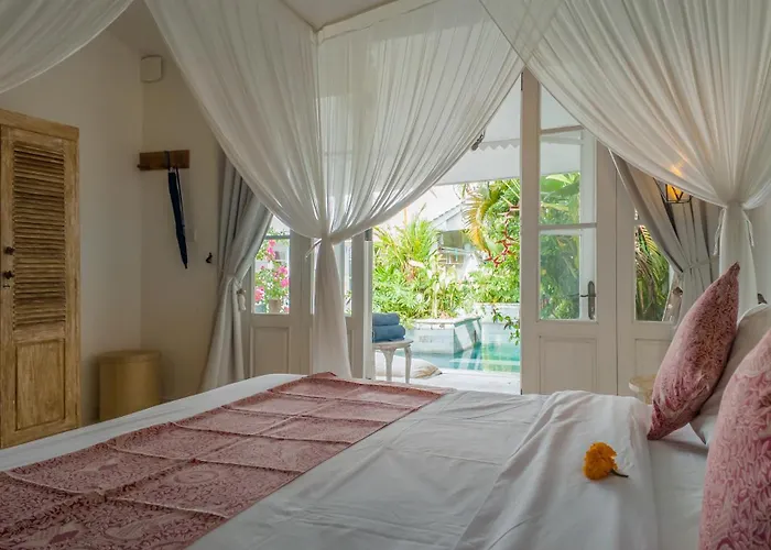 Bella Seseh, 3-br With Private Pool