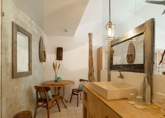 Bella Seseh, 3-br With Private Pool Villa Canggu